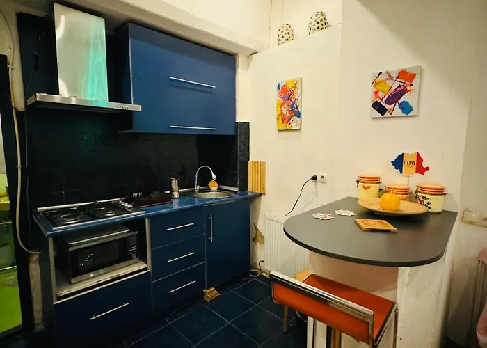 Cozy Art House In An Old Tbilisi