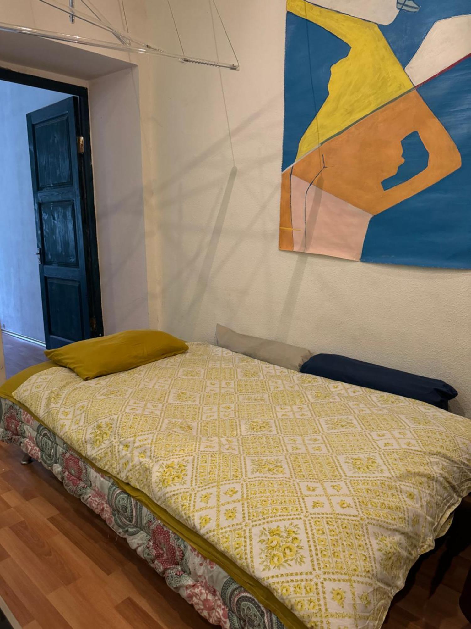Cozy Art House In An Old Apartment Tbilisi
